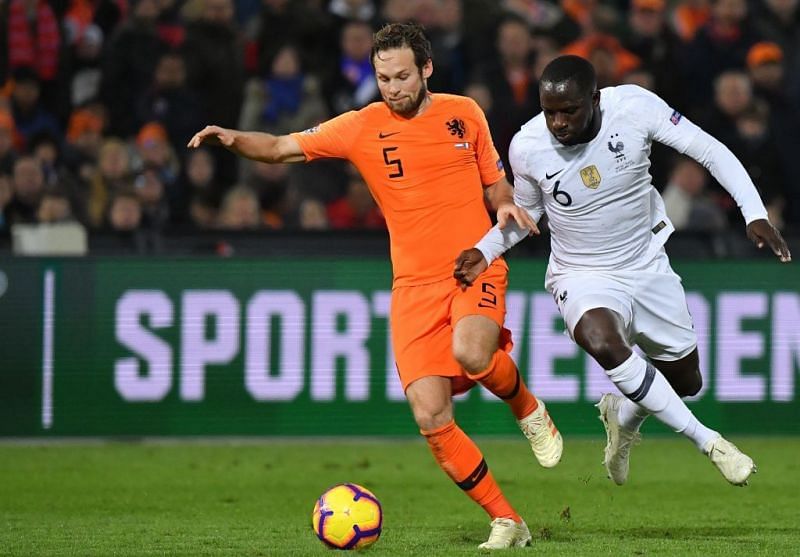 Moussa Sissoko was a surprise substitution from the France bench and didn't perform well either